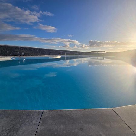 Vv Milenaiver "By Henrypole Home" Лос-Канкахос Экстерьер фото